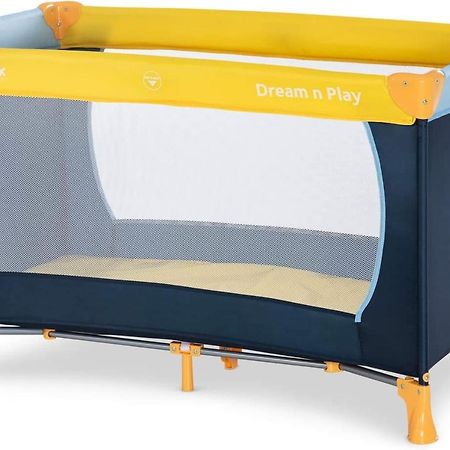 מאלגה Precioso Apartamento Con Patio מראה חיצוני תמונה