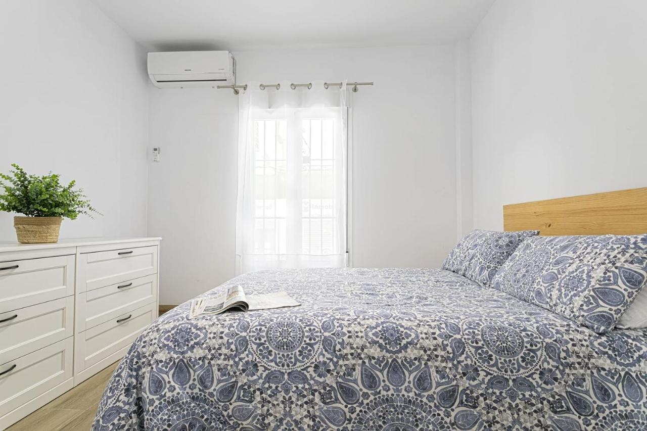 מאלגה Precioso Apartamento Con Patio מראה חיצוני תמונה