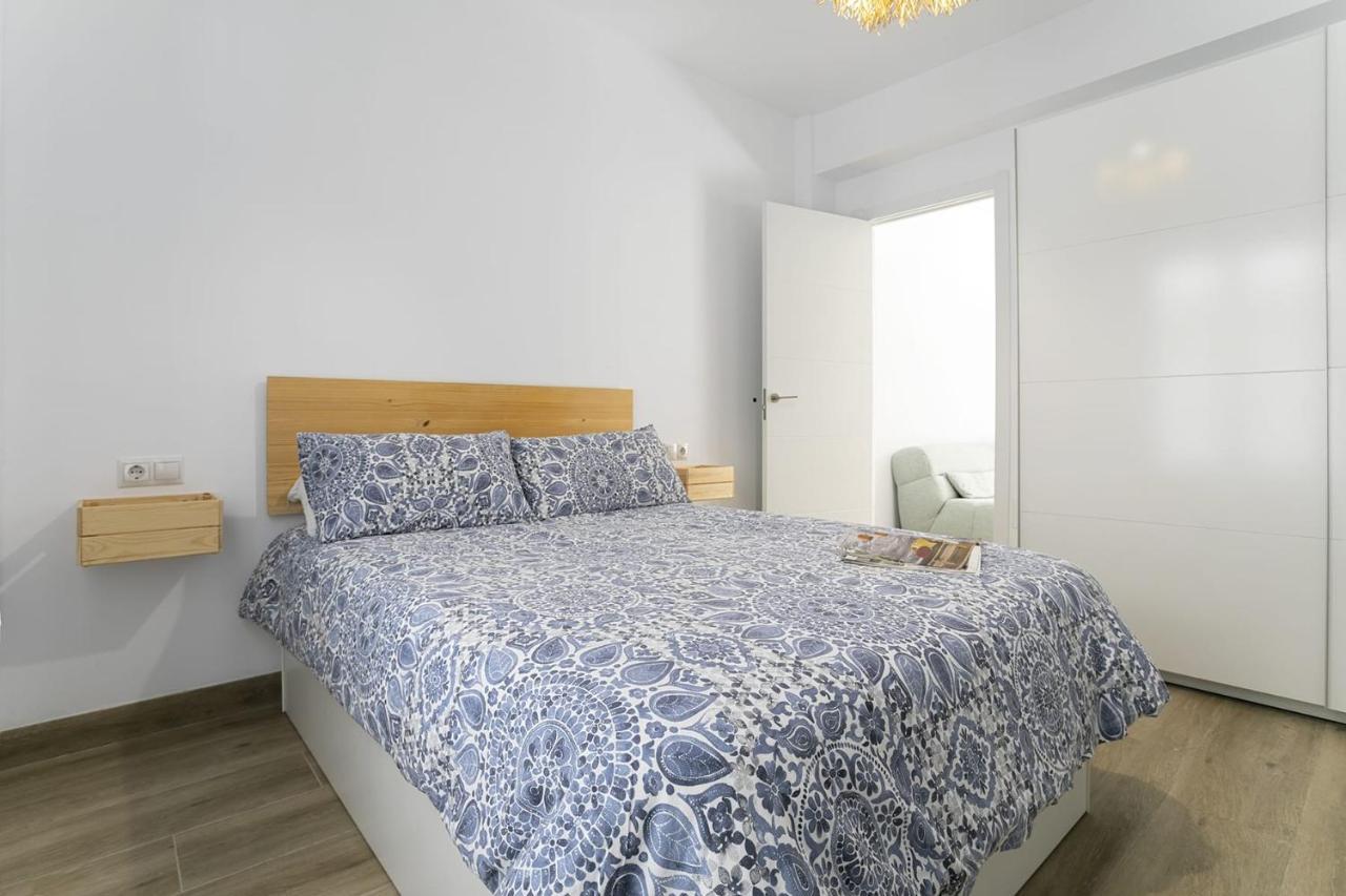 מאלגה Precioso Apartamento Con Patio מראה חיצוני תמונה